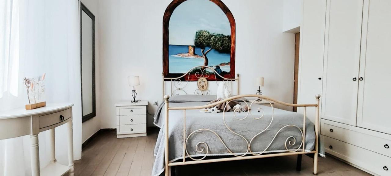 La Porta Sulla Costa Bed and Breakfast San Pantaleo Buitenkant foto