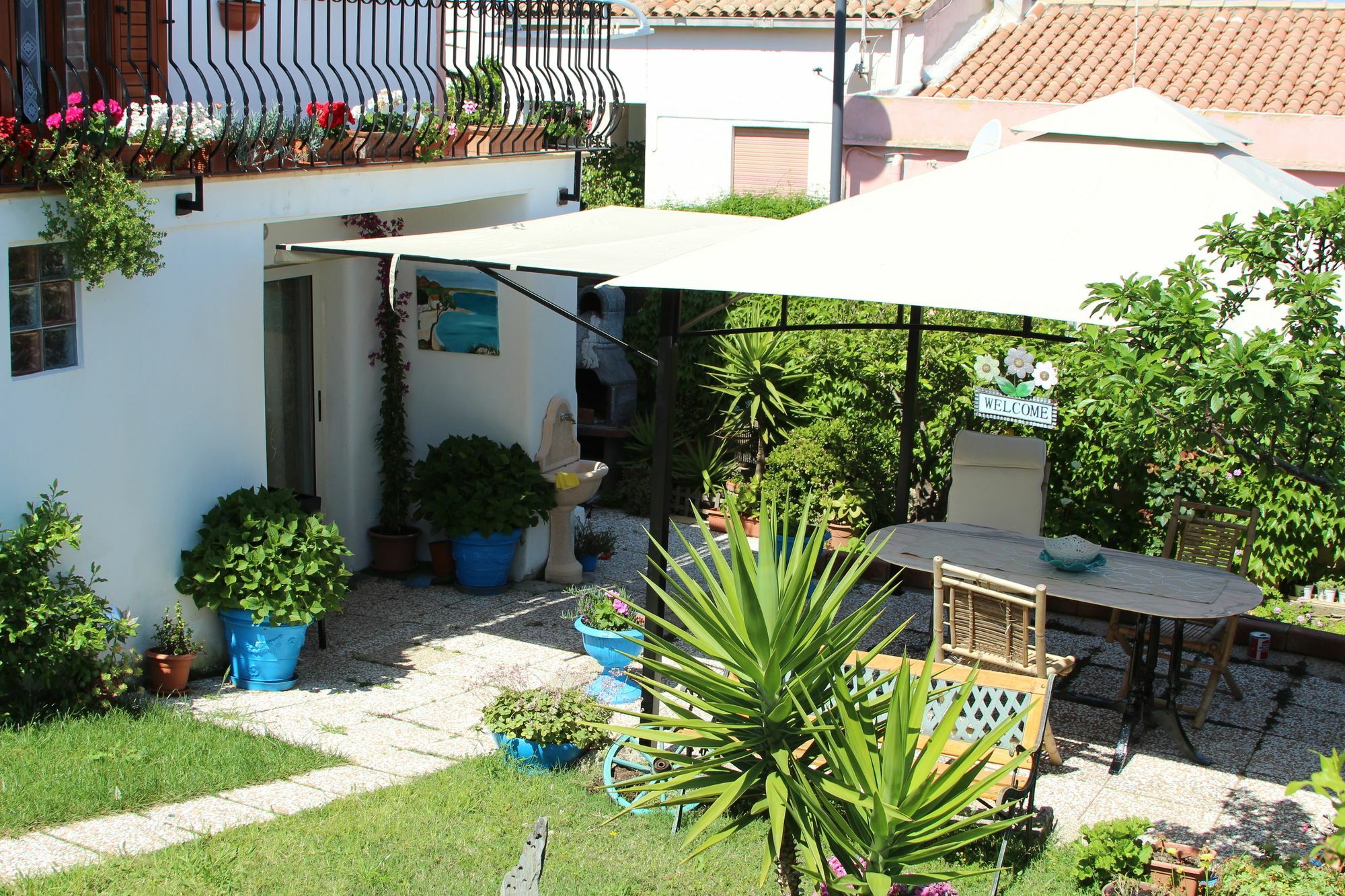 La Porta Sulla Costa Bed and Breakfast San Pantaleo Buitenkant foto