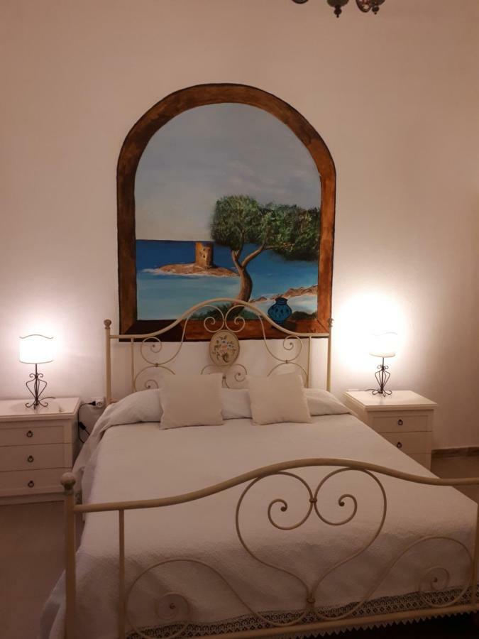 La Porta Sulla Costa Bed and Breakfast San Pantaleo Buitenkant foto